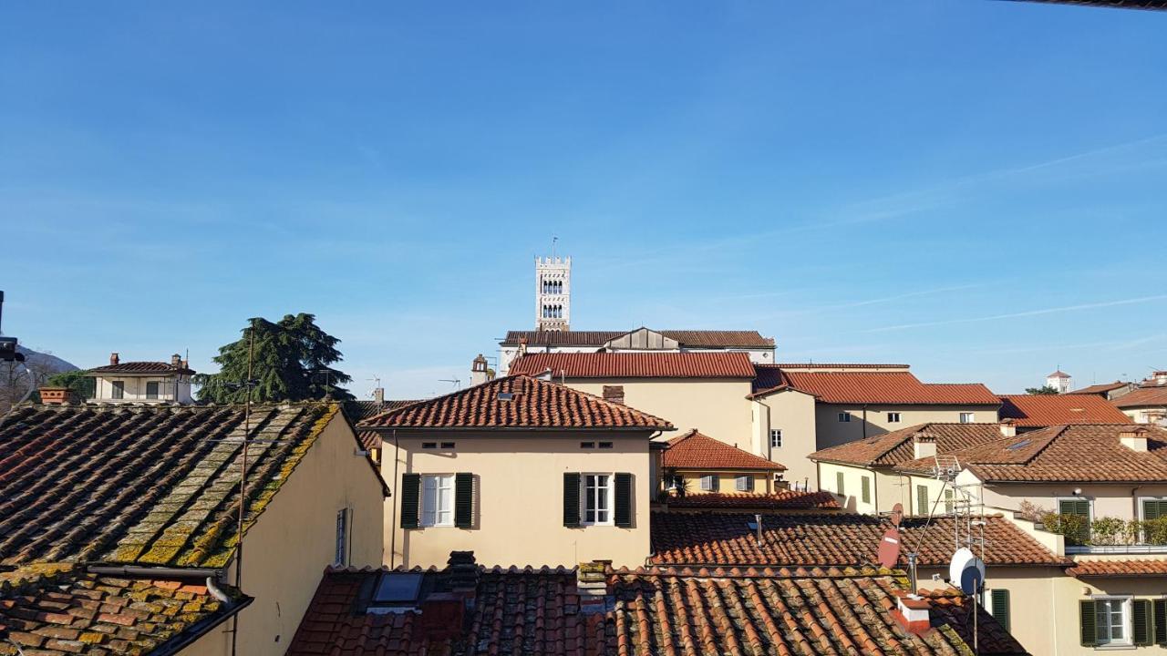 La Terrazza Fra Le Torri Apartment Lucca Luaran gambar