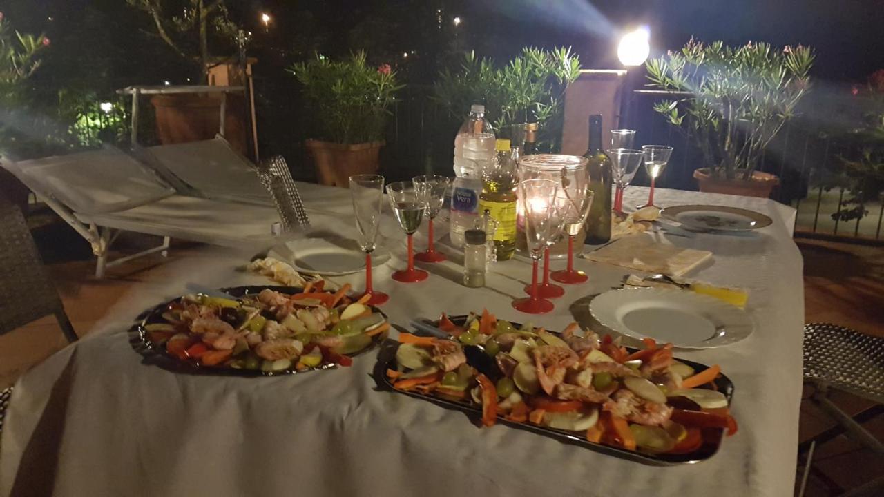 La Terrazza Fra Le Torri Apartment Lucca Luaran gambar