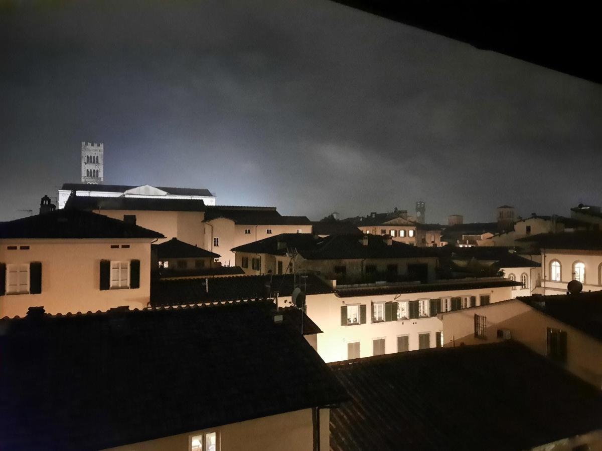 La Terrazza Fra Le Torri Apartment Lucca Luaran gambar