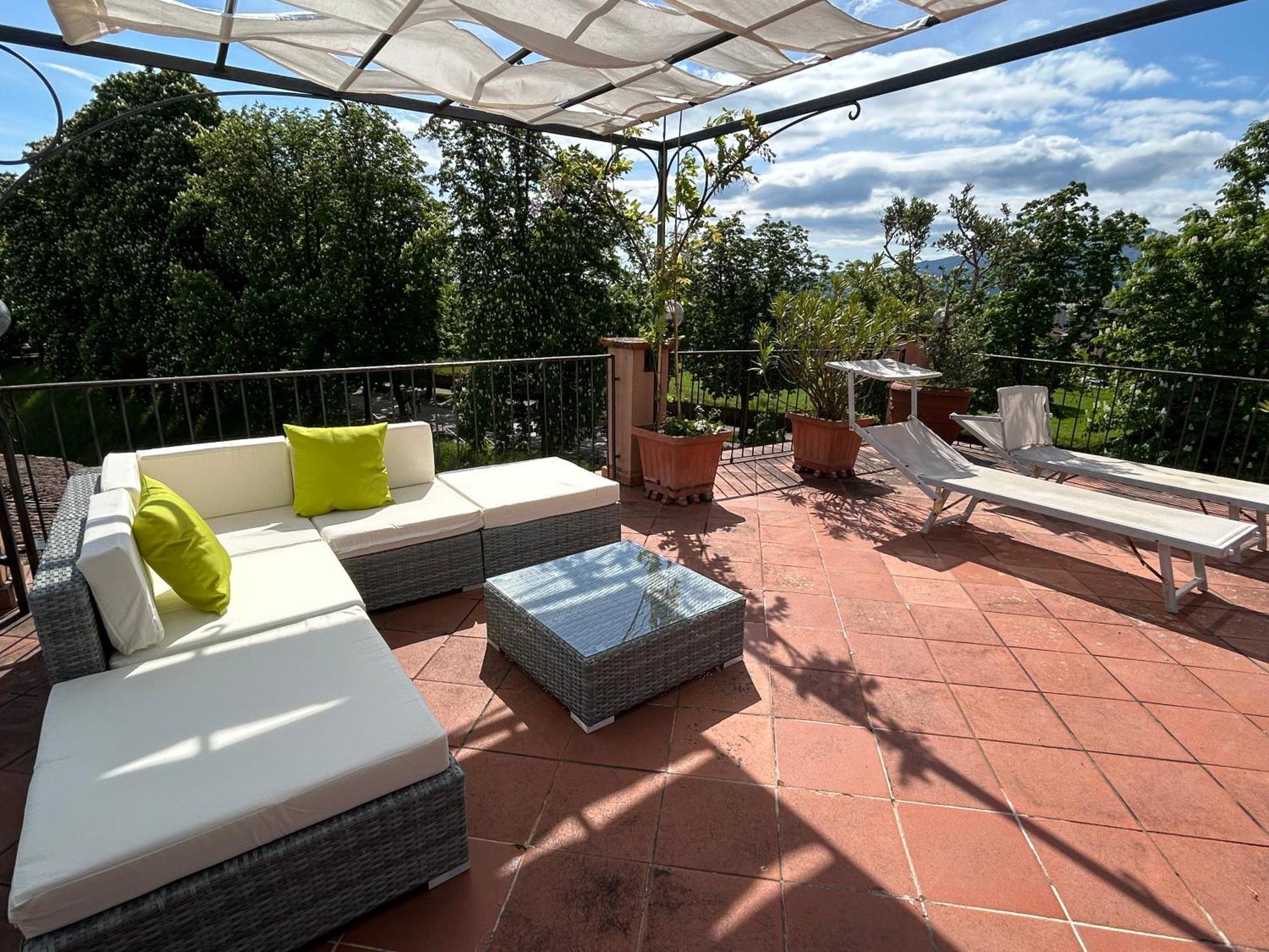 La Terrazza Fra Le Torri Apartment Lucca Luaran gambar